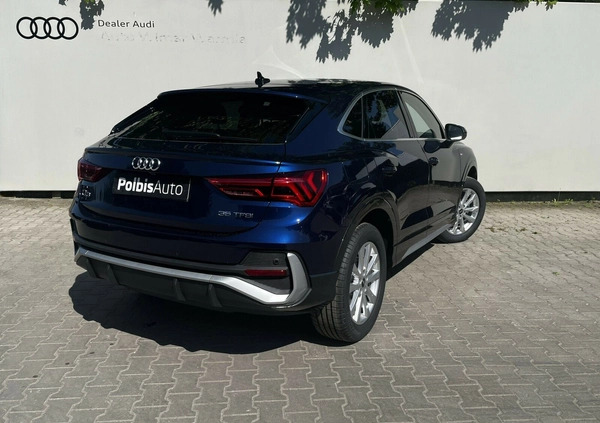 Audi Q3 cena 185556 przebieg: 8, rok produkcji 2024 z Rybnik małe 379